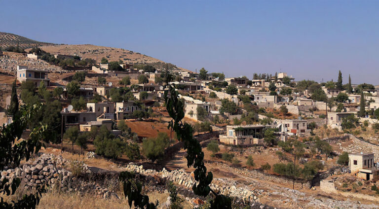 چهتهیێن سولتان موراد ژنهك و كهچا وێ ل عهفرینێ رهڤاندن