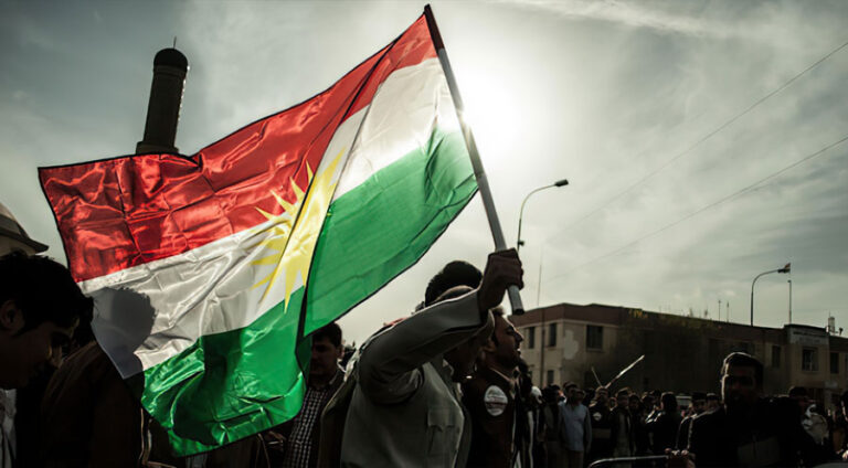 کەرۆ نەمرە بوھار دێ هێت…