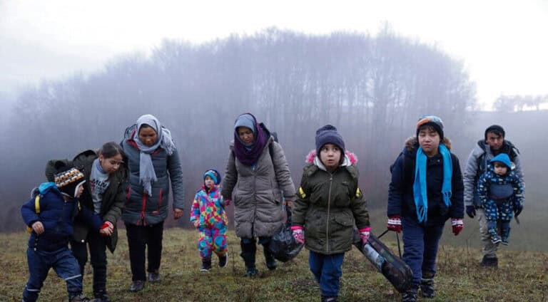 کۆچبەر ل دەریێن ئەوروپایێ راستی توندوتيژیێ دبن