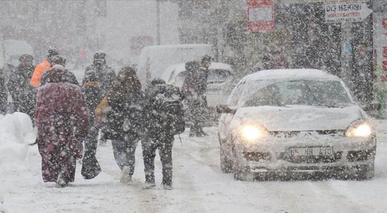 ل ٤ باژارێن باکورێ کوردستانێ هشیاریا بەرف و باھۆزێ