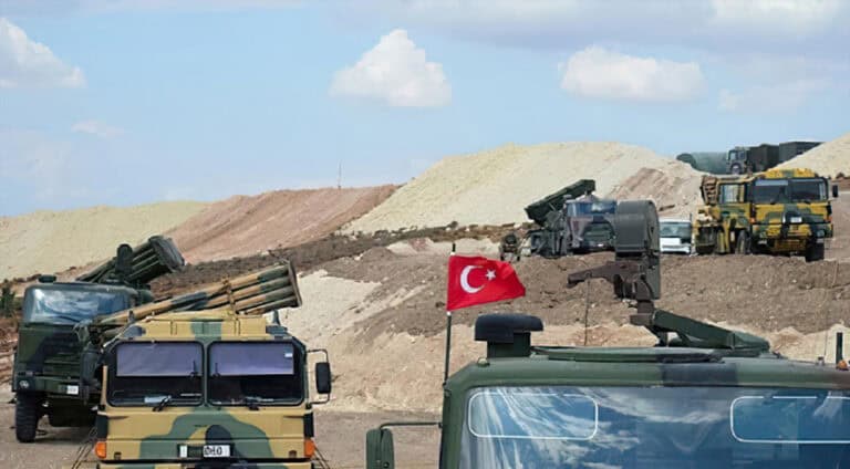 ئارتێشا سووریێ بارەگەھەکێ ئارتێشا ترکیێ تۆپباران کر