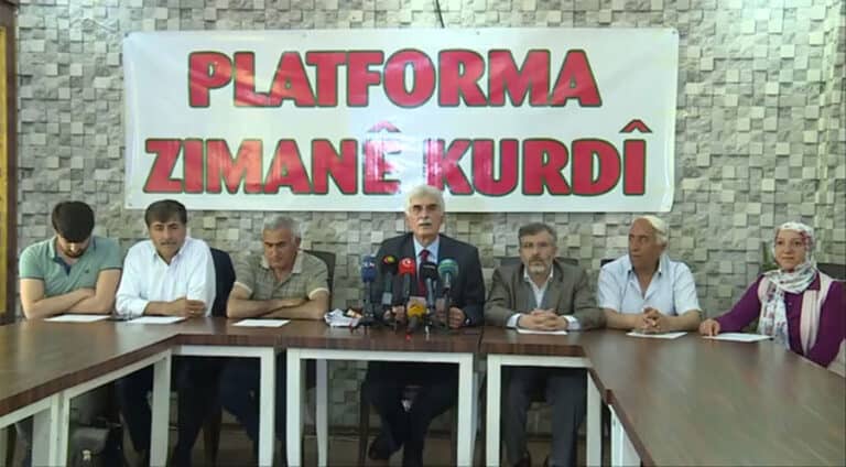 پلاتفۆرما زمانێ کوردی: د قۆتابخانێ دا دەرسا زمانێ کوردی ھلبژێرن