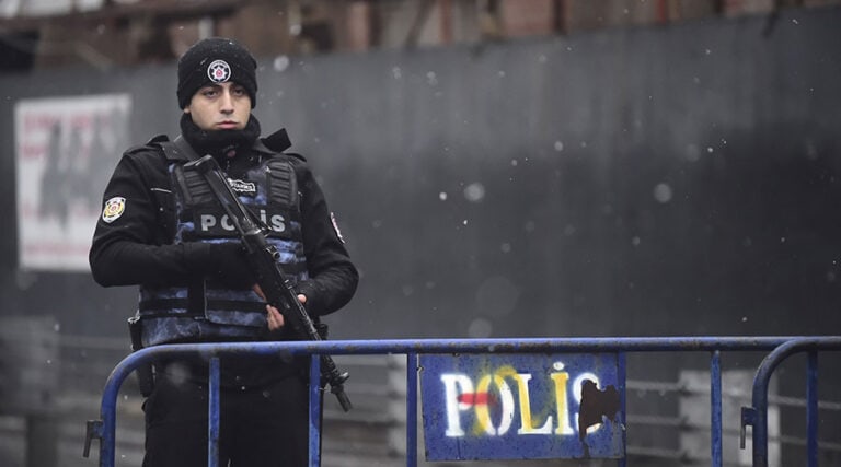 Li Rihayê 2 polîs hatin kuştin