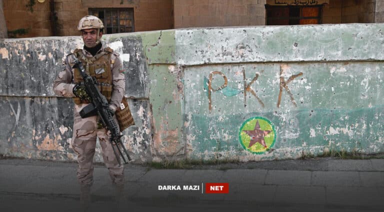 پێتری 100 چه‌كدارێن عه‌ره‌ب چه‌كێن خوه‌ ئاڤیتن و ده‌ست ژ كۆمێن گرێدای په‌كه‌كێ بەردا