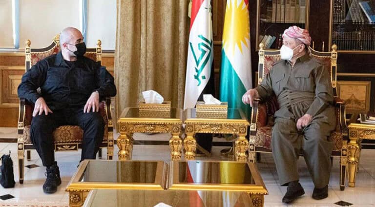 سەرۆک بارزانی و بافێل تالەبانی جڤیان