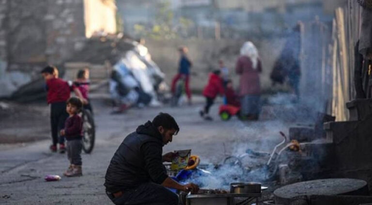 ل ترکیێ زێدەتر ژ 10هەزار مالباتان نکارن زارۆکێن خوە خوەدی بکن