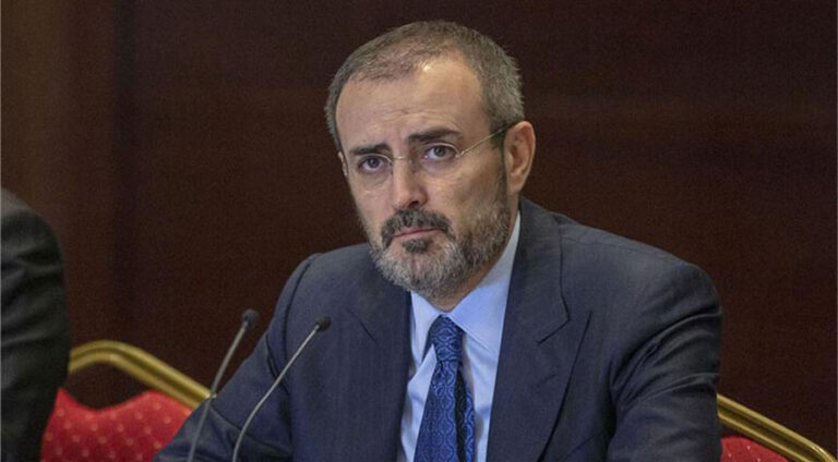 ماھیر ئونال ژ ئەرکێ سەرۆکێ فراکسیۆنا ئاک پارتیێ ئیستیفا کر