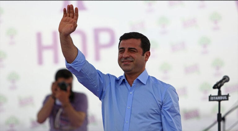 دەمیرتاش: ھندەک کەس ھەنە دخوازن من ب تەنێ بھێلن