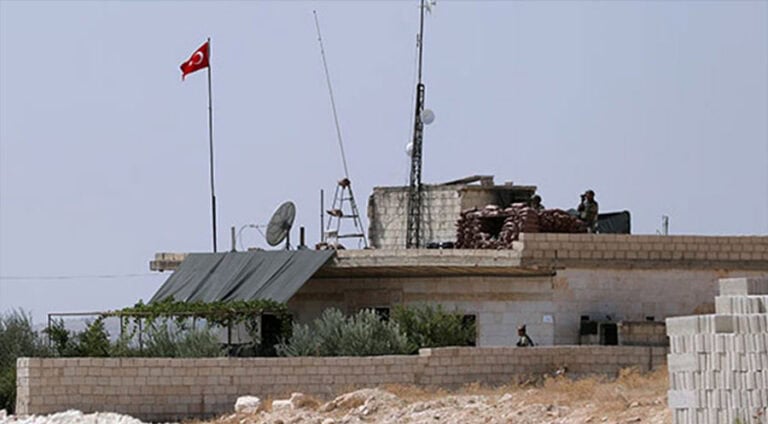 هێزێن ترکیێ خالەکا سەربازی ل چیایێ کوردان دانا