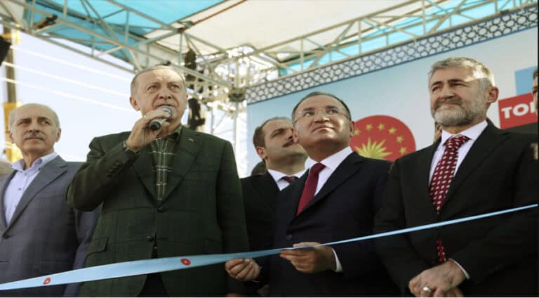 چاڤدێرەکێ سیاسی: ئاخافتنا ئەردۆگانا ل دیاربەکرێ لاواز بوو