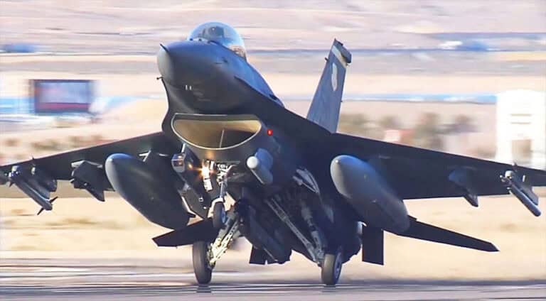 ئامەریکایێ مەرجێن فرۆتنا F-16 بۆ ترکیێ ژ پرۆژەیاسایا بودجەیێ دەرخستن
