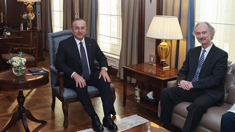 چاڤوشۆغلو ژ بۆ پێدەرسن: ئەم پشتگریا بریارا ناڤدەولەتی 2254 یا ژ بۆ سووریێ دکن