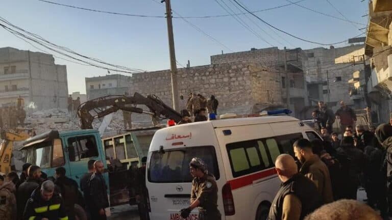 ھەژمارا قوربانیێن ھلوەشینا ئاڤاھیێ شێخ مەقسوود گھیشت 19 کەسان