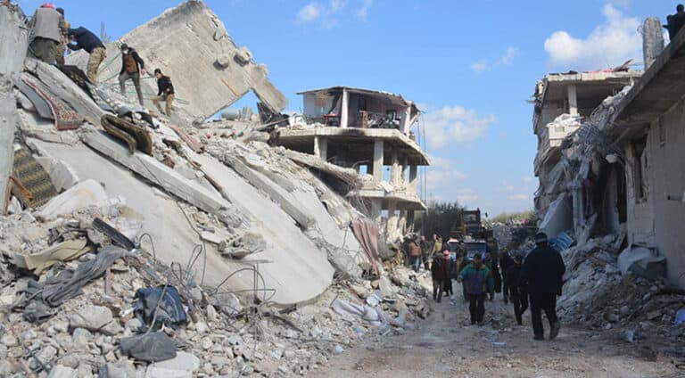 ھەژمارا قوربانیێن ئەردھەژا رۆژئاڤایێ کوردستانێ و سووریێ زێدە دبە