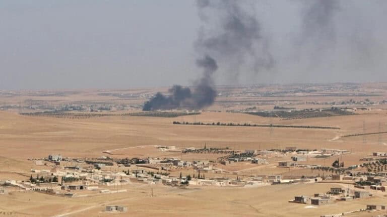 2  شەرڤانێن دن یێن ئەنجوومەنا لەشکەری یا منبجێ د ئێریشێن ترکیێ دە ھاتن کوشتن