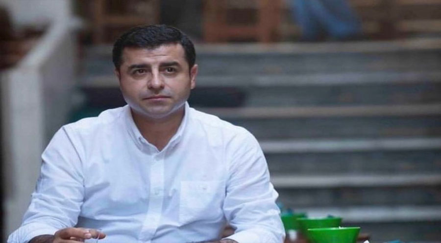 دەمیرتاش: من خواست کو ببم کاندیدێ سەرۆککۆماریێ، لێ ھەدەپێ رەد کر