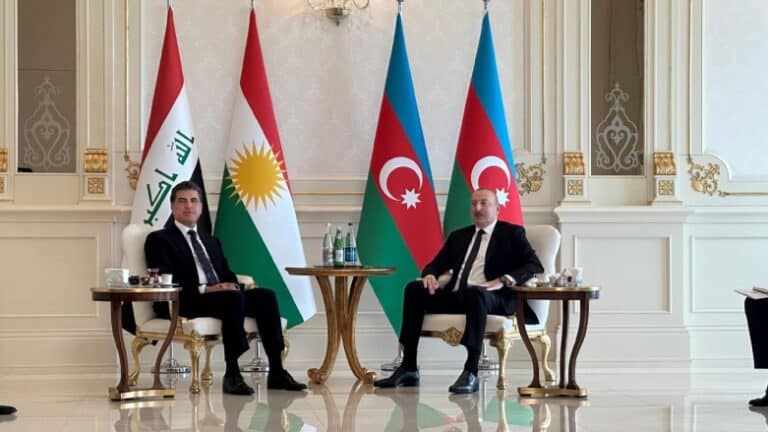 سەرۆکێ ھەرێما کوردستانێ ل گەل سەرۆکێ ئازەربایجانێ جڤیا
