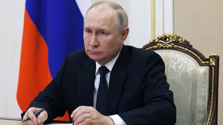 پوتین: ئەم دێ پلاتفۆرەمەکا ئەلەکترۆنی بۆ فرۆتنا گازێ ل ترکیێ ئاڤا بکن