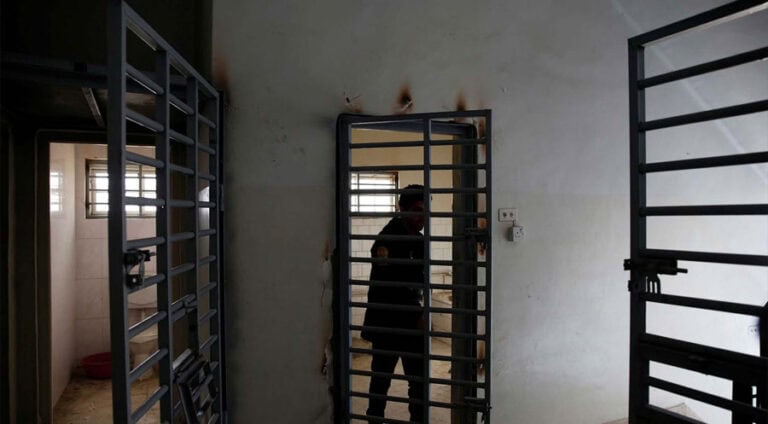 Kurd di girtîgehên rêjîmê