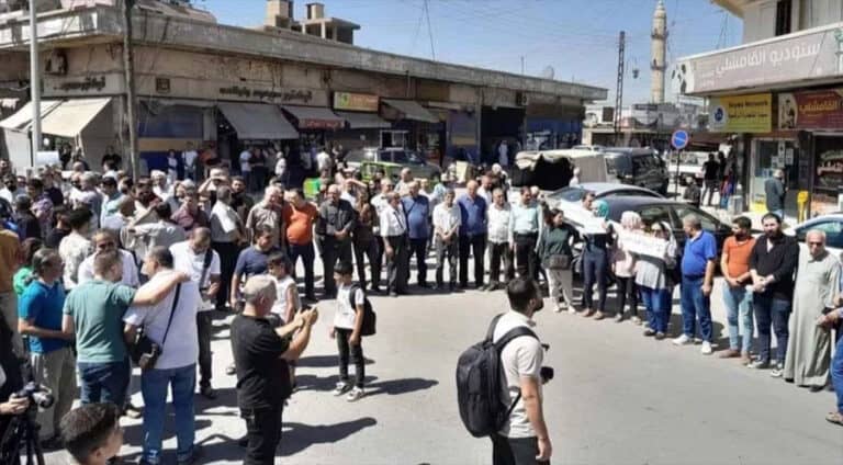 ئەنەکەسە ل دژی بریارا زێدەکرنا نرخێ سۆتەمەنیێ بانگا گرەڤەکە ئاشتیانە دکە