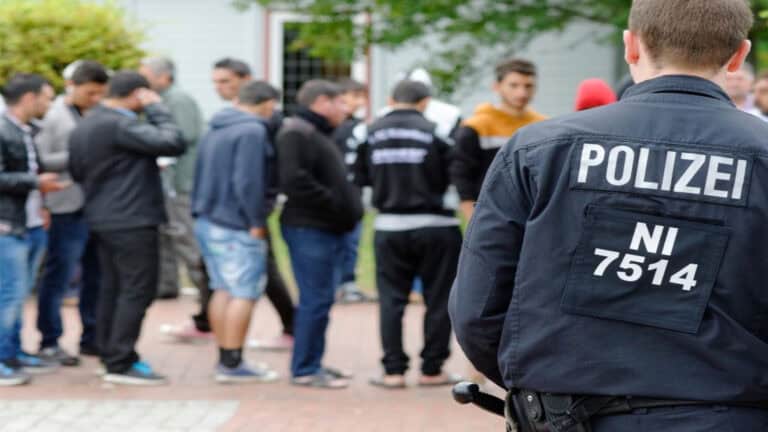 ھەری زێدە وەلاتیێن ترکیەیێ داخوازا پانابەریێ ژ ئالمانیایێ دکن