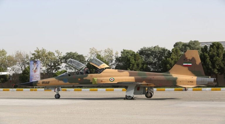 ل ئیرانێ بالەفرەکا شەری کەت