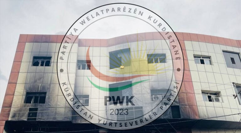 سەرۆکێ گشتی یێ PWK سەرساخیێ ل مالباتێن قوربانیێن شەواتا سۆرانێ دکە