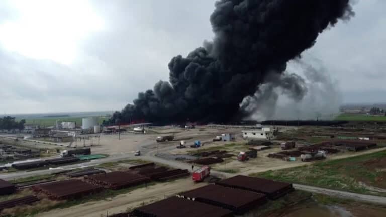 ژ ئەنجاما ئێریشێن ترکیەیێ ئەلەکتریک ل سەر 700 گوندێن رۆژئاڤا قوت بوویە