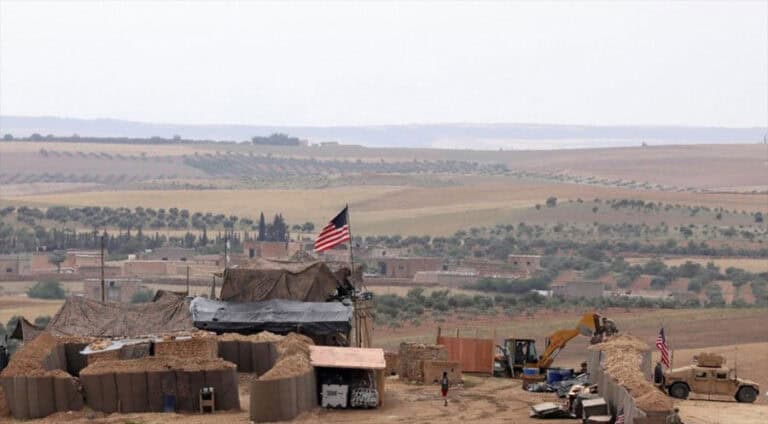 د ئەنجاما ئێریشا ل سەر بارەگەھا ئامەریکی ل دێرازۆرێ ھەری کێم 25 کوشتی و بریندار ھەنە