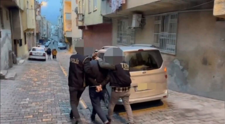 ل ترکیێ 147 کەس ب تۆمەتا پەیوەندیا ل گەل داعشێ ھاتن گرتن