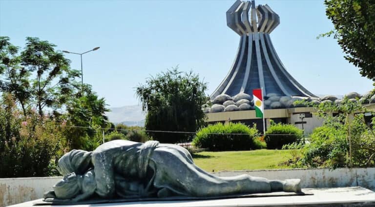 36 سال ل سەر کیمیابارانا ھەلەبجەیێ دەرباس دبن