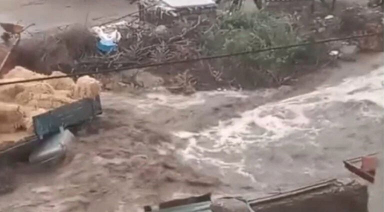 ل 3 باژارێن ترکیێ لەھی رابوون و 2 کەسان ژیانا خوە ژ دەست دان