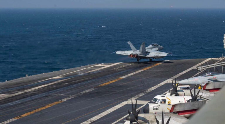 ئامەریکایێ د یەک شەڤ دە 29 ئێریشێن ئاسمانی کرن سەر یەمەنێ