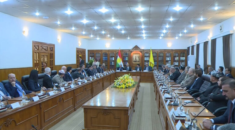 ھێزێن سیاسی ل سەر پرسا مووچەیان و ھەلوەستا ھەرێمێ جڤیان