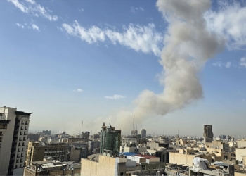 مەدیایا ئیسرایلێ: گەلەک دەزگەھێن حکوومەتێ و بنگەھێن لەشکەری یێن ئیرانێ ھاتنە ئارمانجکرن