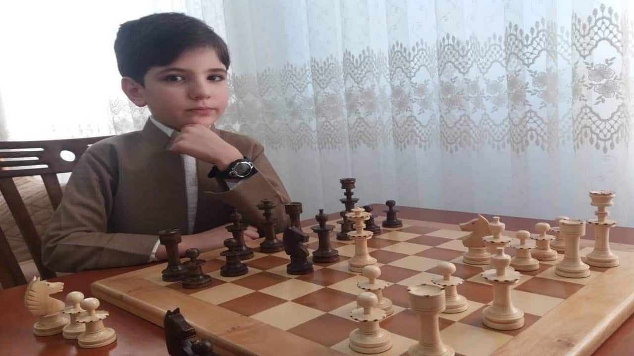 پاڵەوانەتیی منداڵێکی کورد لە کێبڕکێی شەترەنجی ئاسیا