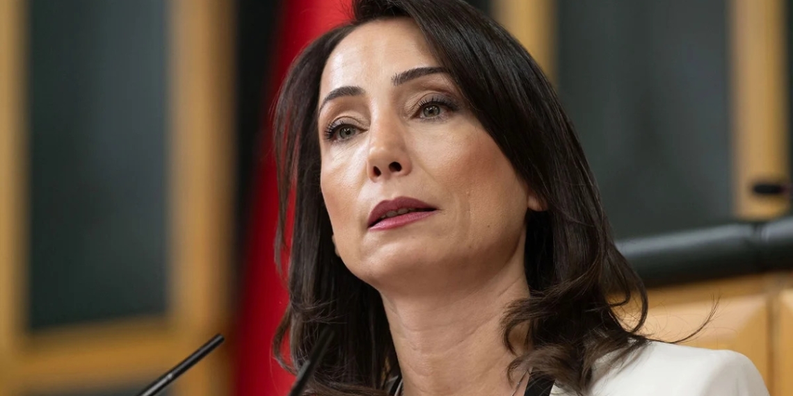 هاوسەرۆکی دەم پارتی ئەمجارە بوو بە قەڵغان بۆ ئێران: با ئەمریکا هێرشەکانی بۆ سەر ئێران ڕابگرێت