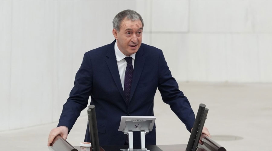 باکرهان ڕوولە ئەردۆغان: "ئاشتی ئێستا چاوەڕێی مۆرکردنی ئێوەیە"