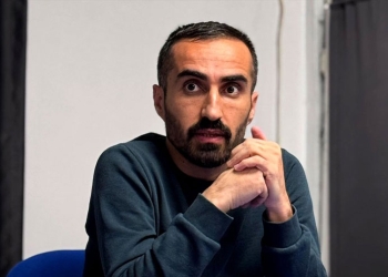 فەرید ئازاد وتەبێژی بزووتنەوەی ڤەژینی کوردستان، بەهۆی پۆستەکانی لە سۆشیال میدیا دەستبەسەر کرا